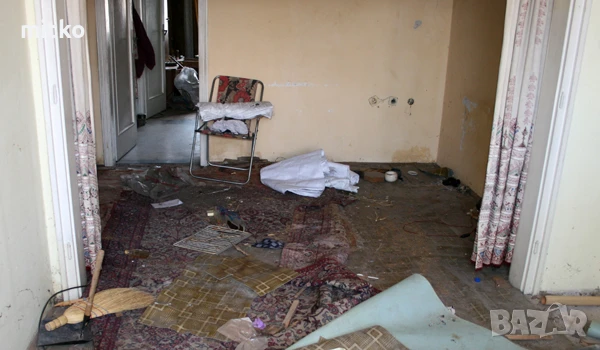 Къртене на бетон баня замазка плочки стари згради и Извозване на стари мебели и др , снимка 2 - Кърти, чисти, извозва - 48733438