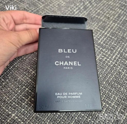 Оригинално шише и кутия Bleu de Chanel 50ml, снимка 5 - Мъжки парфюми - 51071758