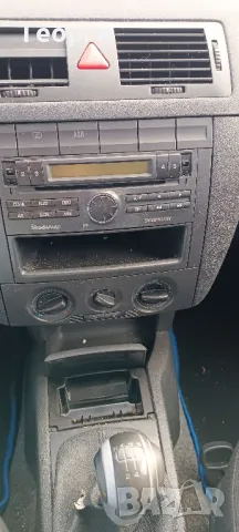 Шкода Фабия 1.4 бензин , снимка 11 - Автомобили и джипове - 48374473