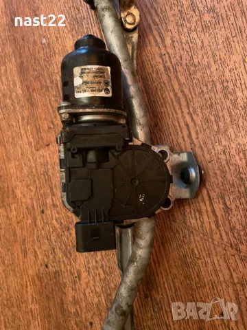 Механизъм с моторче чистачки Volkswagen Polo 2004-2009, снимка 3 - Части - 49871648