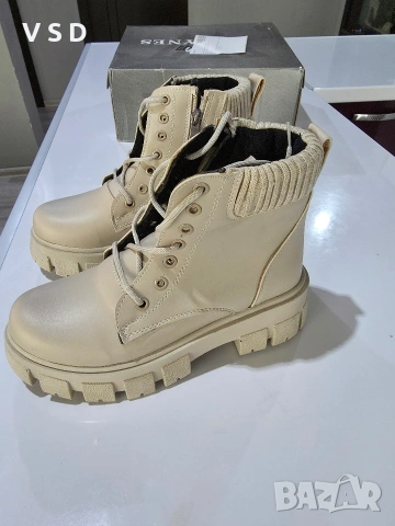 Женски боти от естествена кожа N:37, снимка 2 - Дамски боти - 53410653