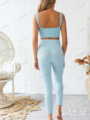 Дамски комплект безшевни едноцветни дрехи за йога, 6цвята - 023, снимка 3 - Спортни екипи - 39633438