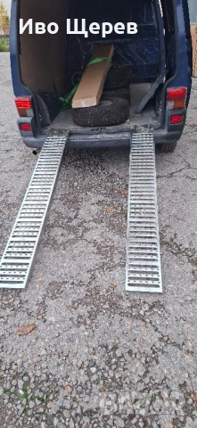 Товарни рампи , снимка 2 - Други машини и части - 52364998