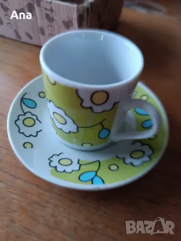 Красив порцеланов сервиз за кафе