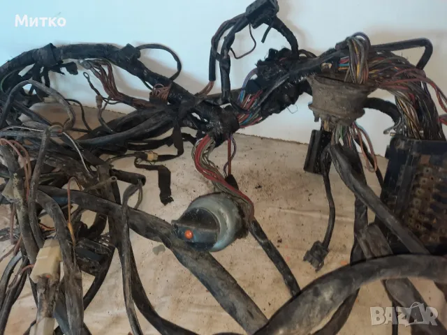 Инсталация кабели с бушонно табло за Мерцедес W123 Mercedes Benz W123 , снимка 3 - Части - 47616418