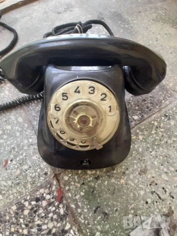Стари бакелитови телефони, снимка 5 - Антикварни и старинни предмети - 37043431