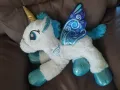 Плюшена играчка еднорог със снежни крила, снимка 5