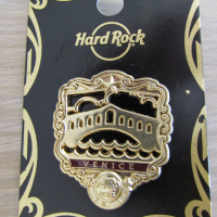 Оригинална метална значка Hard Rock Cafe Венеция, Италия, снимка 3 - Колекции - 36421622