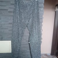 Блестящ панталон клин H&M , снимка 3 - Панталони - 43686760