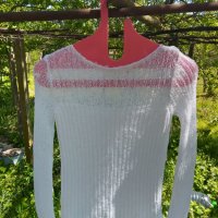 Бяла блуза!, снимка 1 - Блузи с дълъг ръкав и пуловери - 40588008