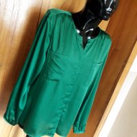 Ярко зелена сатенена риза 2ХЛ, снимка 2 - Ризи - 32855426