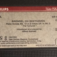 Видеокасета ''Beethoven''   VHS, снимка 6 - Други музикални жанрове - 44044060