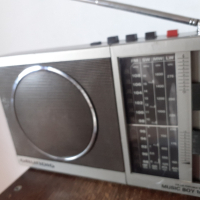 Радио GRUNDIG Music-Boy 160 Germany, снимка 1 - Радиокасетофони, транзистори - 44895494