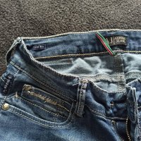 Armani jeans , снимка 6 - Дънки - 40203224