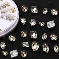 Камъни камъчета диаманти декорация бижу за нокти маникюр и др , снимка 1 - Продукти за маникюр - 33550903
