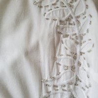 Бяла памучна риза с декорации, снимка 7 - Ризи - 37890370