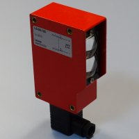 фотосензор Leuze LS85/4E photoelectric sensor 24V, снимка 4 - Резервни части за машини - 39639009