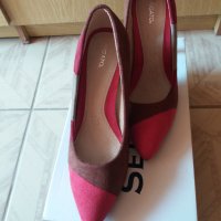 Чисто нови велурени обувки, снимка 2 - Дамски елегантни обувки - 33055290