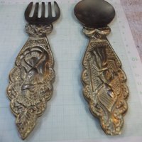 Комплект лъжица и вилица от бронз с релефни фигури, снимка 4 - Други ценни предмети - 43009365