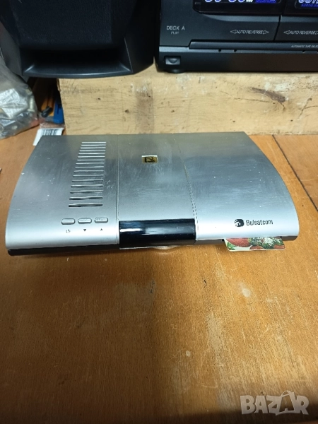 Цифров сателитен приемник , снимка 1