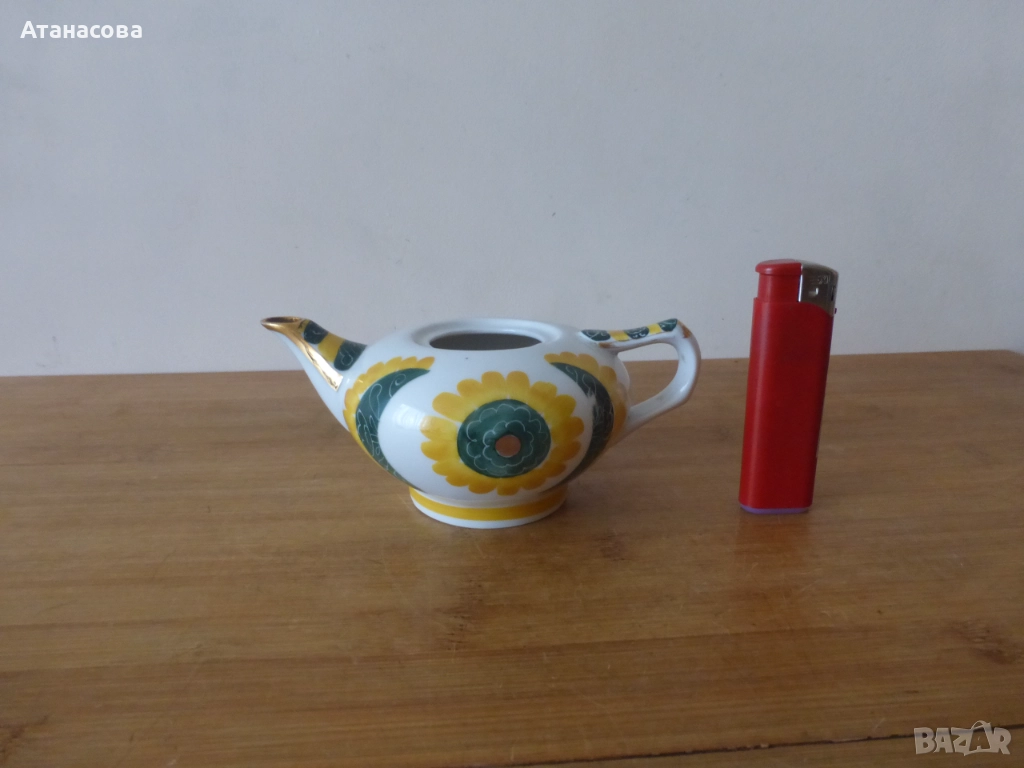 Украински порцеланов мини чайник чайниче 1970 г, снимка 1