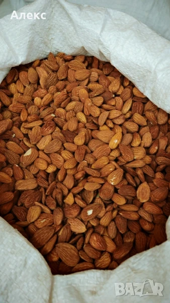 Бадем, бадемови ядки на едро, снимка 1