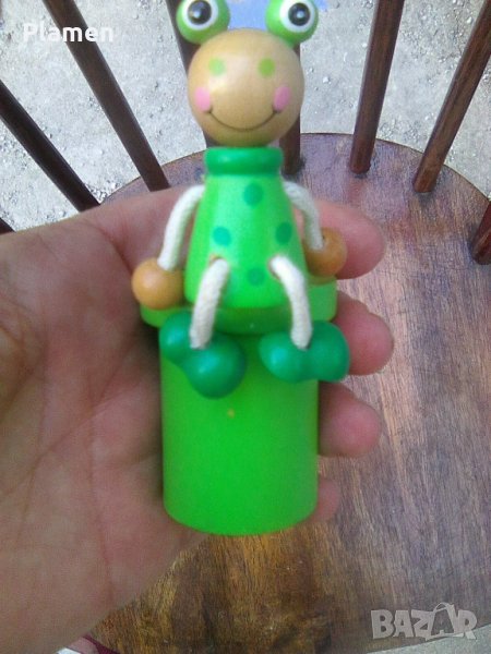 Дървена жаба поставка за моливи, снимка 1