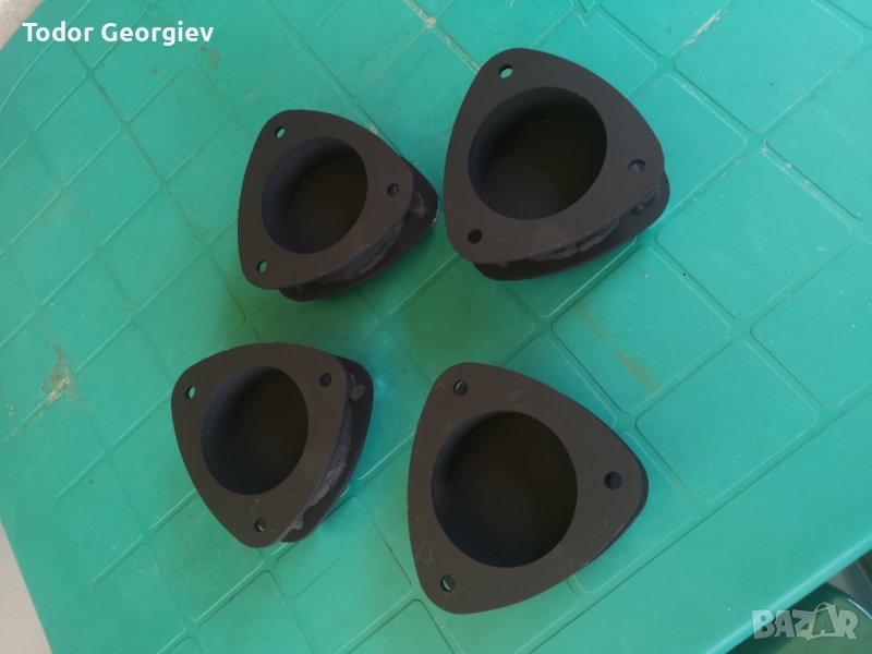 Фланци задни за SUBARU FORESTER 2002-2008 , снимка 1