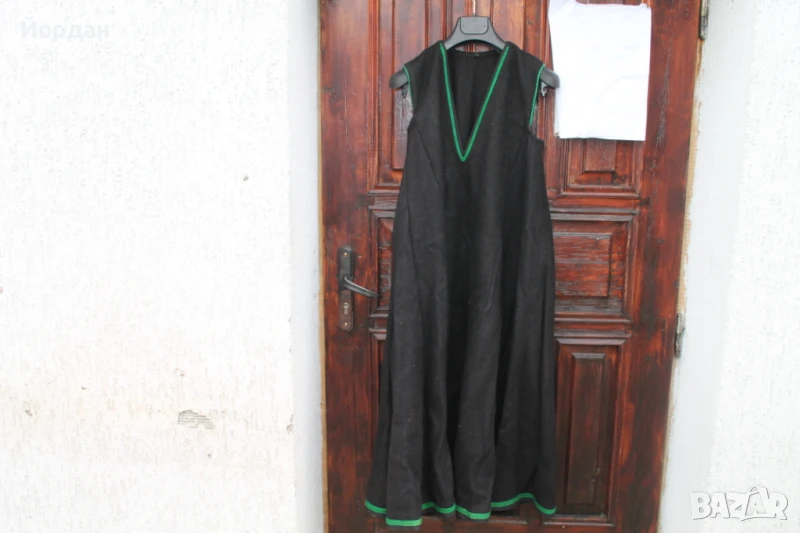 Вълнен сукман от народна носия , снимка 1