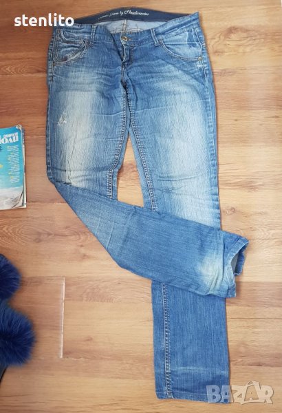 Дамски дънки Stradivarius размер 40, снимка 1