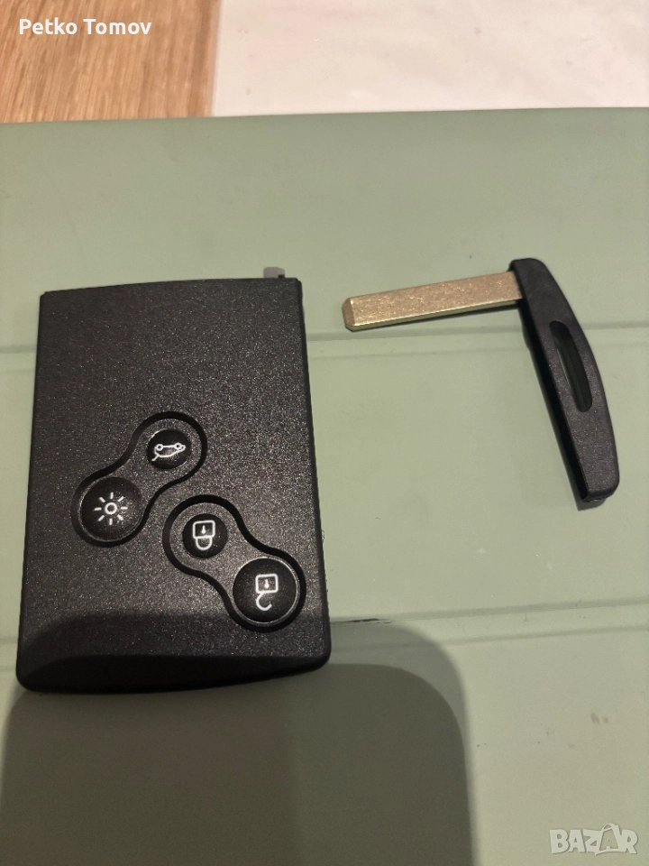 Кутия за карта renault, снимка 1