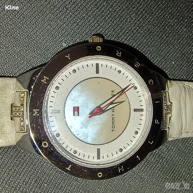 Дамски часовник Tommy Hilfiger, снимка 1