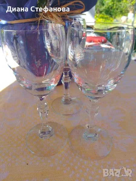 Тънкостенни чаши на столче от соца за ракия или вино, снимка 1