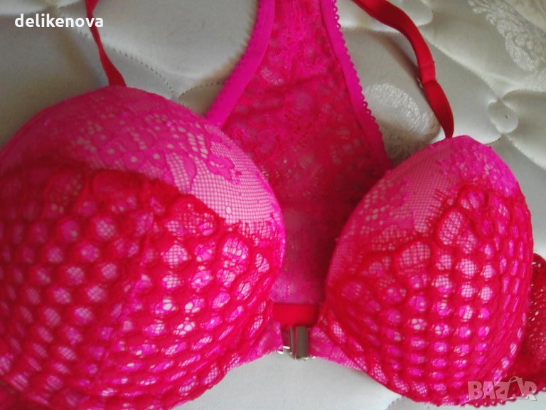 С подарък. Victoria's Secret 2 в 1  Original. Size  34 B-C, снимка 1