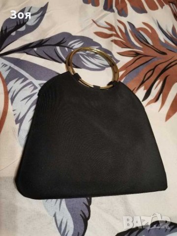 Елегантна малка черна чантичка. , снимка 3 - Чанти - 27657020