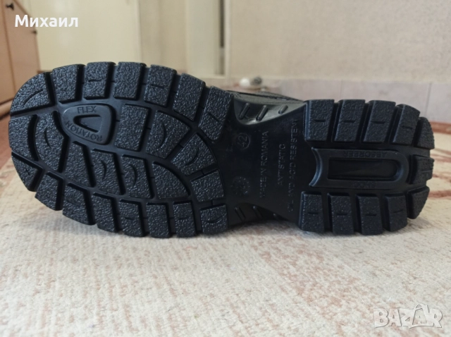 Работни обувки ниски размер 42 НОВИ, снимка 4 - Ежедневни обувки - 52187571