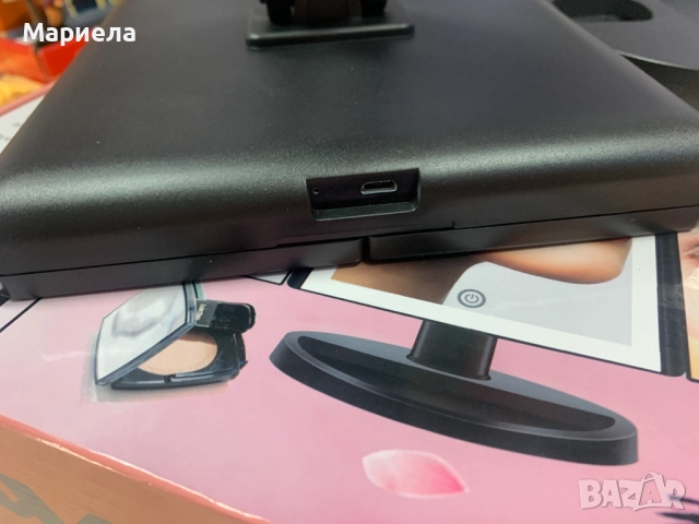 Козметично огледало с LED осветление и увеличение, снимка 11 - Други стоки за дома - 52155610