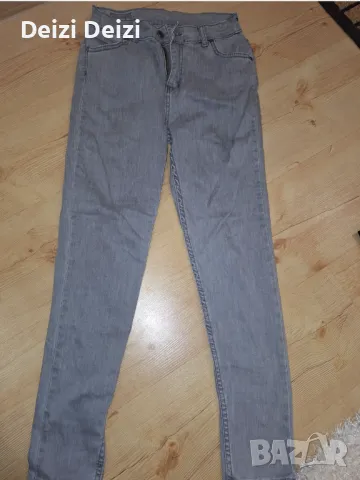 Разпродавам дамски дрехи по 5лв, снимка 2 - Блузи с дълъг ръкав и пуловери - 48617463