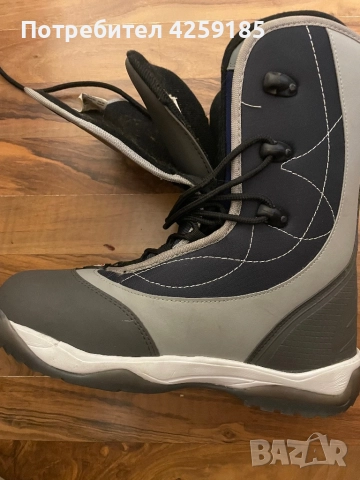 Сноуборд + ботуши 43 номер, снимка 5 - Зимни спортове - 52497662