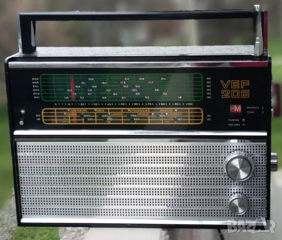 97 🎶 VEF-206 – Ретро радио със съвременно звучене 🎶, снимка 2 - Антикварни и старинни предмети - 53517086