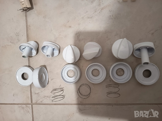 Готварска печка индезит mod: K6M5 части 11вида А, снимка 15 - Печки, фурни - 51761525