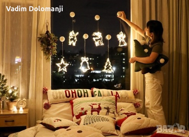 Коледна залепваща се украса с LED светлини - 1бр