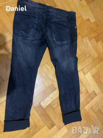 Мъжки черни дънки накъсани, снимка 2 - Дънки - 53450252