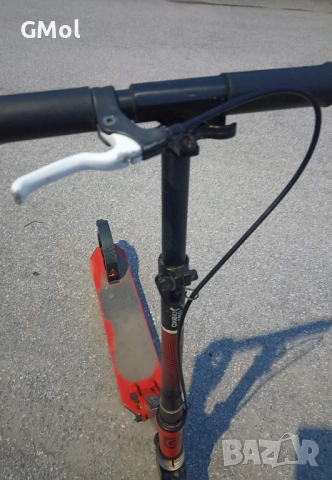 Тротинетка Oxelo Mid9, снимка 2 - Скутери и тротинетки - 52560985