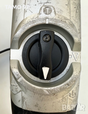 Makita HR4013C - Комбиниран перфоратор 1100W 8.0J перфектен!, снимка 5 - Перфоратори - 51704979