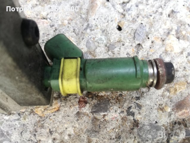 Volvo V70 S60/ Волво В70 С60 2.4 бензинови дюзи/ инжектори, снимка 2 - Части - 40275781