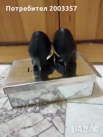 Отворени обувки, снимка 2 - Дамски обувки на ток - 33379153