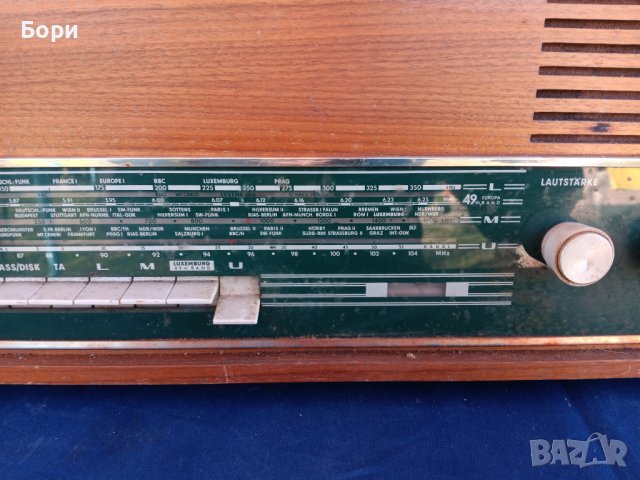 GRUNDIG RF 135 Радио, снимка 4 - Радиокасетофони, транзистори - 44137820