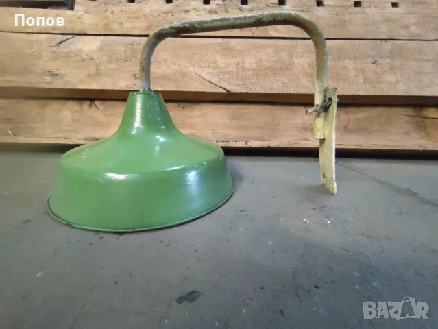 Индустриални емайлирани лампи, снимка 11 - Лампи за таван - 48168166