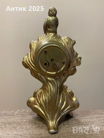 Винтидж часовник с фигура на путти (амур), механичен, работещ, бронз/месинг, снимка 3 - Антикварни и старинни предмети - 52854712